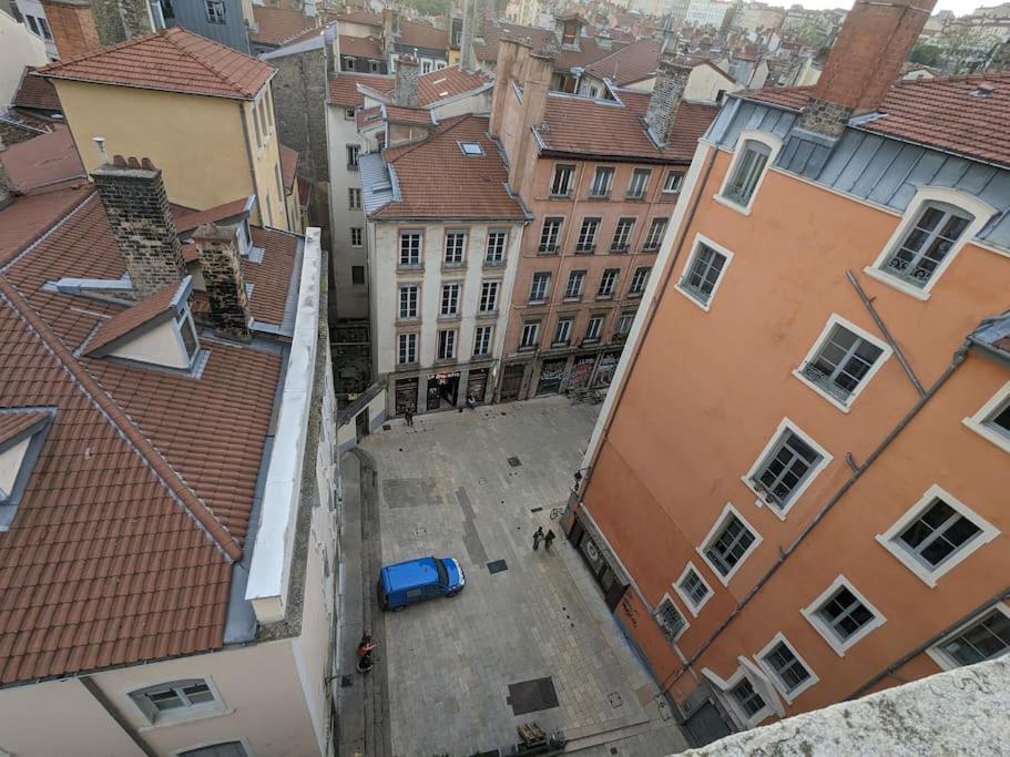 Mirador T2 Ensoleille Place Des Terreaux Vue Fourviere Lyon Extérieur photo